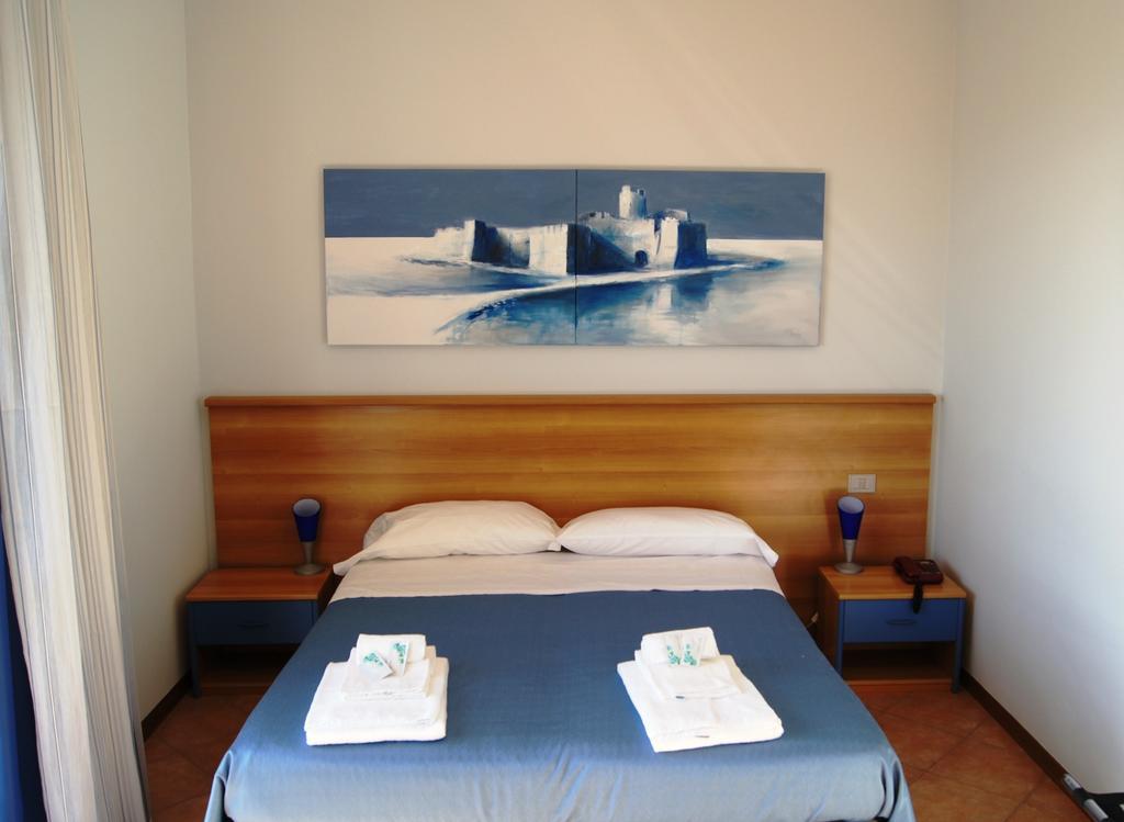 Hotel Citta Del Sole Stilo Habitación foto
